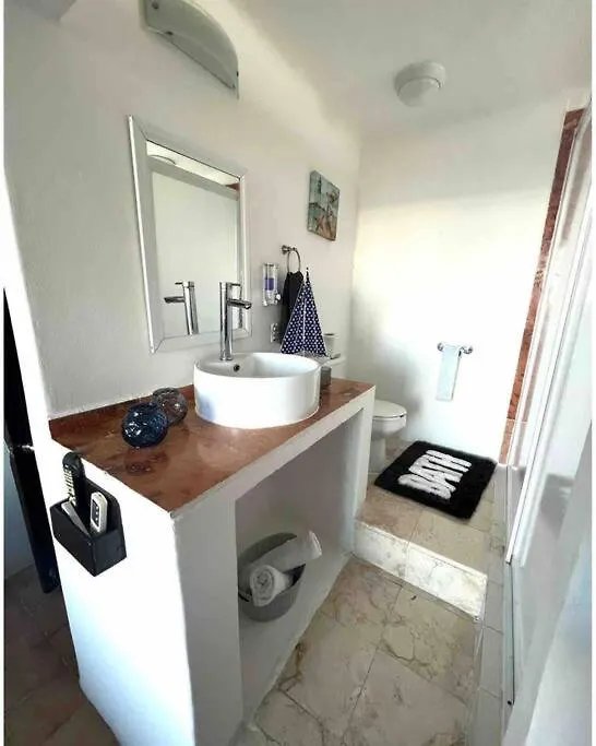 Prime Lagoonfront Apt In Hotel Zone - Walk To Beaches & Nightlife 칸쿤